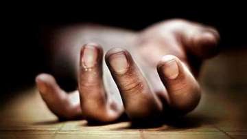 Scolded for playing games on mobile, Noida teen jumps to death