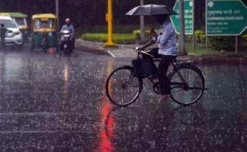 IMD predicts wet spell over several parts of country from April 26-30