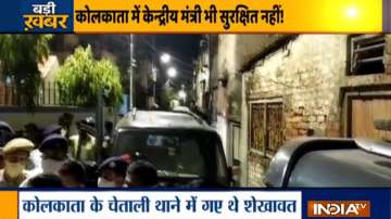 Gajendra Singh Sekhawat attacked in kolkata 