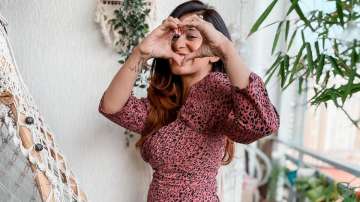  Mommy-to-be Kishwer Merchantt will stay away from news that makes her 'anxious'