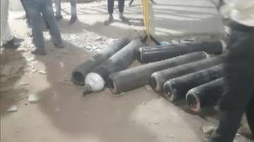 oxygen cylinders loot, damoh 