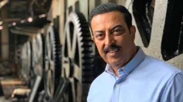 Vindu Dara Singh amid COVID-19: Depleted earnings have escalated anxiety levels