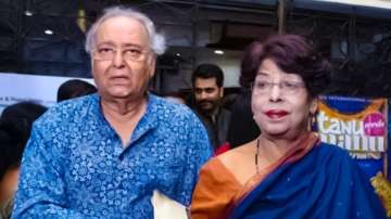Deepa Chatterjee, the wife of legendary Bengali actor Soumitra Chatterjee, died at a Kolkata hospita