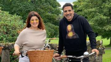 COVID-19: Akshay Kumar, Twinkle Khanna donate 100 oxygen concentrators