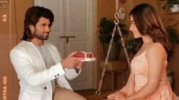 Vijay Deverakonda goes down on knees to propose Dear Comrade co-star Rashmika Mandanna in viral vide