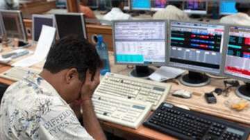 Sensex, sensex crashes, HDFC, business news, updates of business news, market updates on friday even