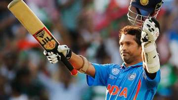 Virat Kohli leads cricket fraternity in wishing Sachin Tendulkar on 48th birthday