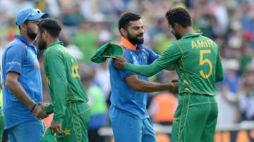 Virat Kohli and Mohammad Amir, IND vs PAK