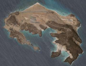 Mysterious air base being built on volcanic island off Yemen