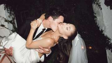 Ariana Grande shares her home wedding pics with Dalton Gomez