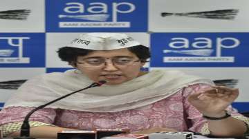 Delhi, Covaxin stock, 18-44 age group, 125 vaccination centres, AAP leader, Atishi, coronavirus pand