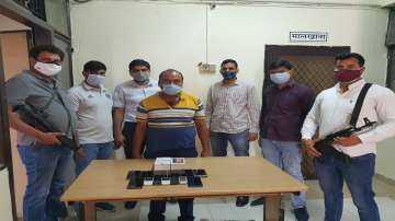 Crime Branch, Delhi police arrests, kingpin, inter state gang, committing, COVID-19, fraud, coronavi