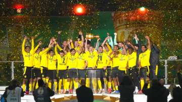 Erling Haaland, Jadon Sancho score twice as Borussia Dortmund beat Leipzig to lift German Cup