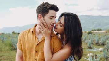 Couple affair! Priyanka Chopra steps in to assist injured husband Nick Jonas at Billboard Awards