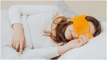 Vastu Tips: Forget about money problems if you're sleeping in this direction