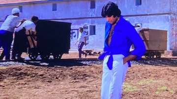 Fashion or tailoring glitch? Story behind Big B's iconic knotted shirt look in 'Deewar' revealed