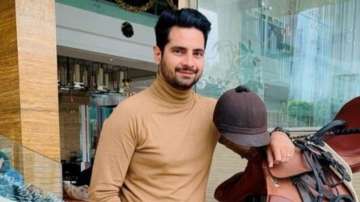 Karan Mehra used to work in pizza joint before YRKHH