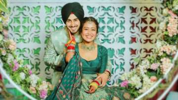 Neha Kakkar thanks hubby Rohanpreet for gifting her 'life'