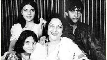Sanjay Dutt shares rare family photo