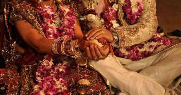 MP: Wedding raided in Indore as 40 gather at hotel even after ban; covid norms flouted