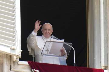 Pope Francis intestinal surgery Rome hospital, Pope Francis intestinal surgery Latest news, 