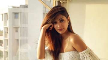 Rhea Chakraborty shares inspirational note on getting through difficult days