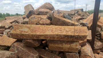 Rare basalt rock column, basalt rock column, Maharashtra, Yavatmal, Yavatmal rare rocks found, rare 