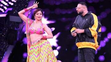 Super Dancer Chapter 4: Badshah, Shilpa Shetty shake legs on 'Genda Phool,' remove footwear for cont