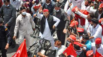 akhilesh yadav cycle yatra 