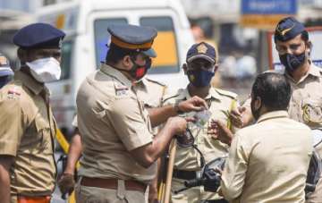 mumbai bomb scare