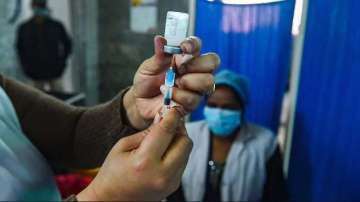 Kerala nurse administers 893 Covid vaccines doses in 7.5 hours