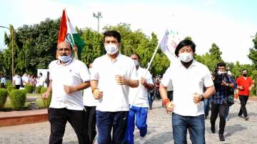 Sports Minister Anurag Thakur launches Fit India Freedom Run 2.0