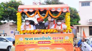 Mansukh Mandaviya, Parshottam Rupala, Union ministers, Jan Ashirwad Yatra, Gujarat, latest national 