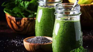 Health Tips: Take amla and spinach juice in your diet to improve ​eyesight