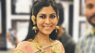 Need an engaging character, story to bring me out of home: Sakshi Tanwar