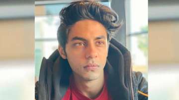 Netizens cannot keep calm as Shah Rukh Khan's son Aaryan drops new picture