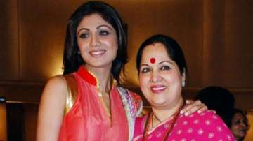Shilpa Shetty, her mother Sunanda booked for fraud in Lucknow