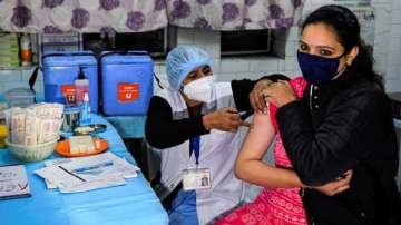 Tamil Nadu, COVID vaccine camps, tamil nadu launch 24x7, latest national news updates, coronavirus p