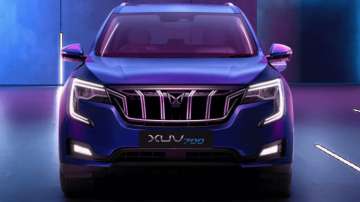 The XUV700 will come in variants including diesel and gasoline, manual and automatic options and with 5 and 7-seater capacity.