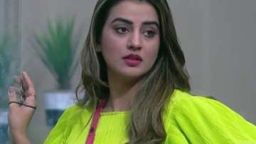 Bigg Boss OTT evicted contestant Akshara Singh reacts to Sidharth Shukla's sudden death