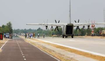Rajnath, Gadkari inaugurate emergency landing strip for IAF planes on national highway in Barmer 