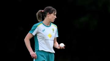 Ellyse Perry set to spearhead depleted Australian bowling attack against India