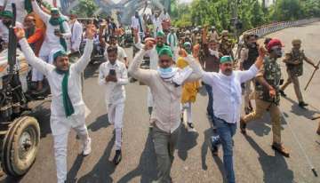 Noida: Farmers stage sit-in outside jail, demand release of fellow protesters