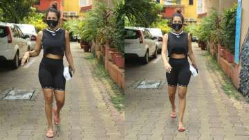 Malaika Arora brutally trolled for her weird walk in viral video, netizens ask, 'ye konsa style hai 