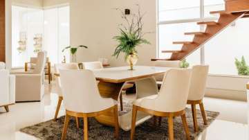 Vastu Tips: Know which colour is best for your dining room 