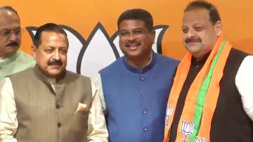 Devender Rana, Surjit Singh Slathia join BJP 