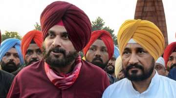 'He will sink Congress in 2022': Navjot Sidhu 'abuses' Punjab CM Channi - Viral video 