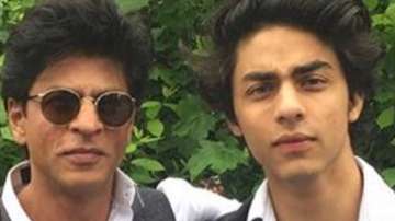 Aryan Khan, Shah Rukh Khan