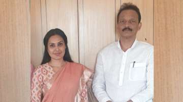 Bigg Boss fame Kamya Panjabi joins Congress political party in Mumbai