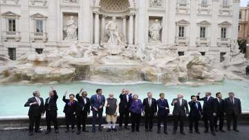Prime Minister narendra Modi, G20 leaders, pm modi visit Trevi Fountain, iconic trevi fountain, Rome